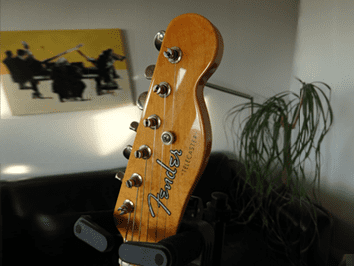 Fender T2